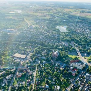 Skrydis oro balionu šeimai Anykščiuose